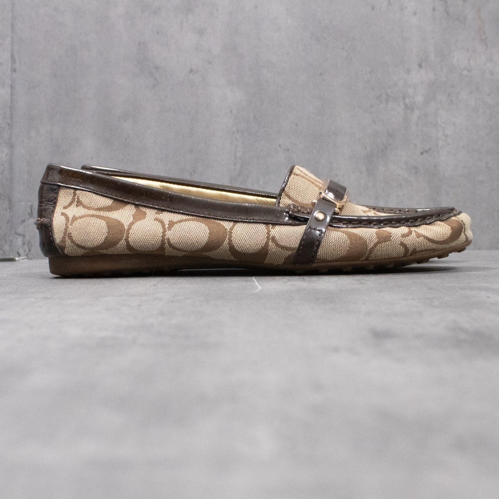 Vintage VTG Y2K 2000's 00's Coach Felisha Signature C Loafers